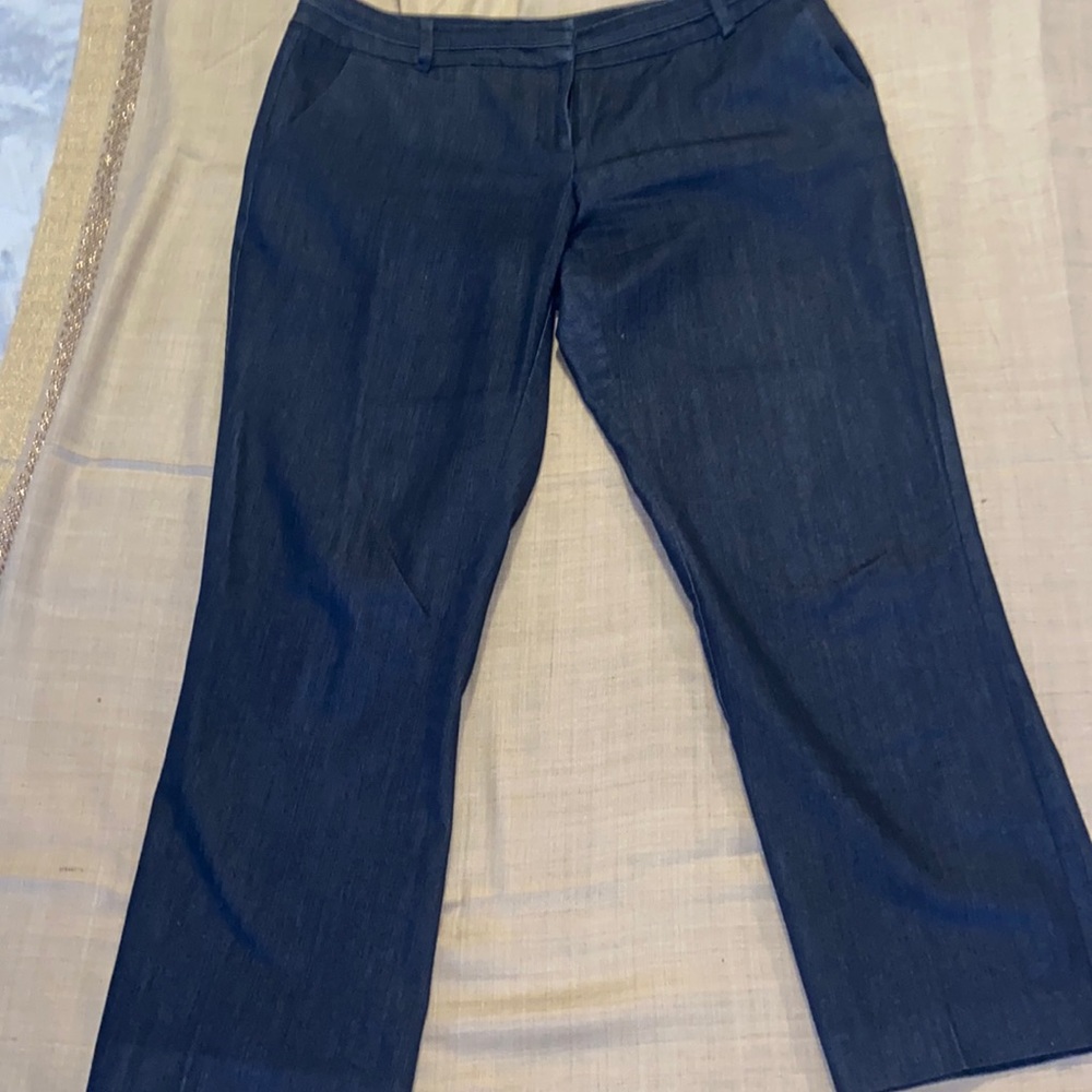 Capri pants